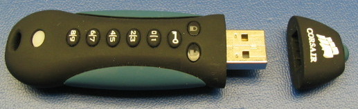 corsair-padlock-2-flash-drive-1